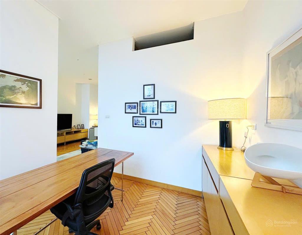 Chủ cần bán ch trên tầng 20 cc iph xuân thủy 128,6m2 3n2vs14.94 tỷ,full nội thất,sđcc 0966 769 ***