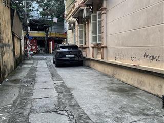 Bán nhà tân mai, ô tô đỗ cửa, ngay gần phố, đẹp lung linh 40m nhỉnh 9tỷ
