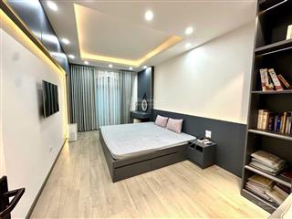 Bán nhà đền lừ , thang máy phân lô ô tô chạy vòng quanh 42m 5 tầng chỉ 15.2 tỷ