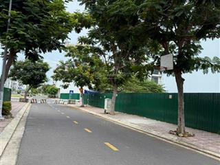 Lô hà quang 2. sth. 09c08. đường số 5 nha trang