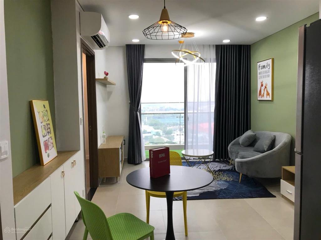 Cần bán gấp can hộ tâm huyết tang cao wieu sông thoáng mát tk 2pn 2wc full nt