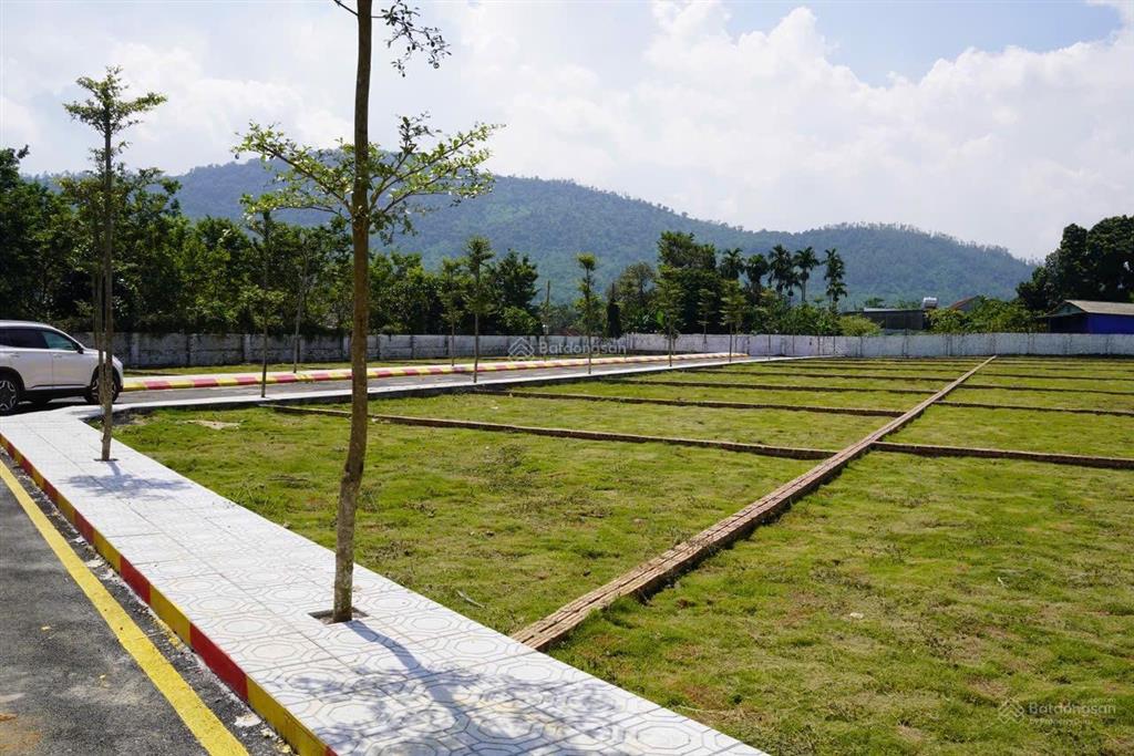 Cắt lỗ 200 triệu bán gấp mảnh đất cạnh quốc lộ 21a, khu cnc diện tích 100m2 mặt tiền 7,34m chỉ 2 tỷ