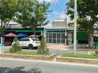 Mặt tiền nguyễn chí thanh  full thổ , trục sầm suất kinh doanh  nằm tại vị trí đẹp nhất cam ranh.