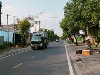 Cần bán gấp nhà mặt tiền đường sông hành hóc môn tp hcm