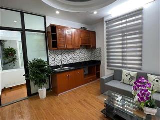Phố đình thôn, chung cư mi ni 50m  tầng giữa  2 ngủ thoáng sáng 2wc  khu vực sầm uất
