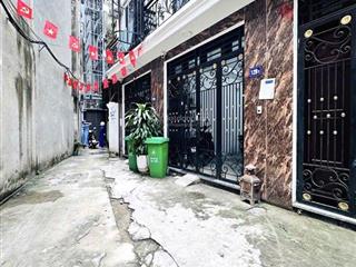 Phố nguyễn khang  tòa chung cư mini  50m, 5 tầng 9 phòng khép kín  nhà dòng tiền 50tr/thang