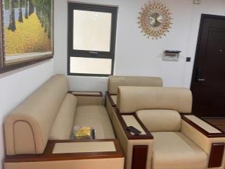 Chính chủ bán căn tòa v4 home city mặt đường trung kính, cầu giấy  60m 2 ngủ, 2wc  tầng cao đẹp