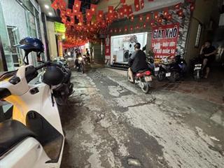 Phố mỹ đình mặt ngõ ô tô kinh doanh đỉnh, 40m2, 3 tầng, mt 4.5m  vị trí đẹp, gần chợ, trường
