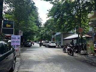 Phố phạm văn đồng nhà dòng tiền 99m 8 tầng thang máy vỉa hè 2 bên, vị trí đỉnh kinh doanh