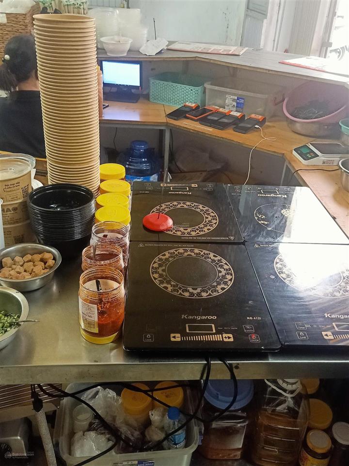 Kiot kinh doanh hoàng diệu phú nhuận, gần centre point, đại học kinh tế, khách sạn mường thanh