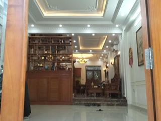 View công viên  mt đường 10m kdc phú mỹ, quận 7  90 m2  chỉ 10 tỷ kết nối đường 15b