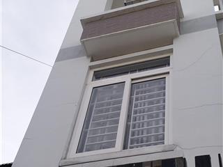 Bán nr  70m2  tại tân phú, q7 70 m2 huỳnh tấn phát, gò ô môi 4 tầng  6 phòng ngủ