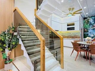 Lâm văn bền p. tân quy, q7 4 tầng 66.3m2 ngang khủng 6m vị trí ngay cư xá ngân hàng