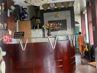 Khách sạn 5 lầu 2 mt đường số, tân phú q7  ngay chợ tân mỹ gần bv fv, 80m  dò tiền 450 tr/ th