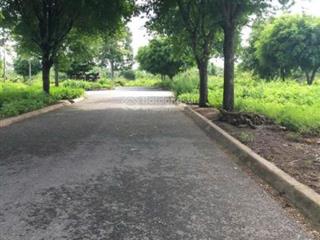 Chủ gửi bán lô đất diện tích 5x30m, sổ hồng riêng, full thổ cư lộc an, long an