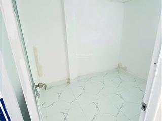 Kẹt tiền bán căn nhà cây cám, bình chánh, shr. trả trước 100 tr. giá 950 triệu