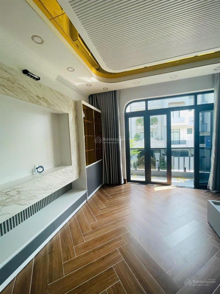 Bán nhà mới keng kdc sài gòn south  phước kiển full nội thất  thang máy  nhỉnh 10 tỷ