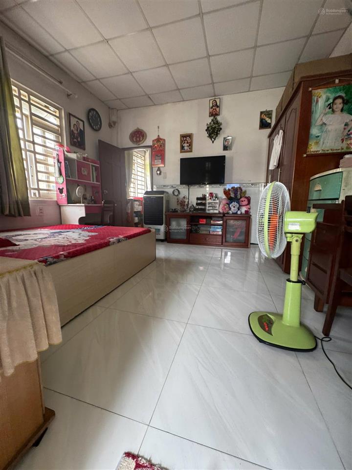 Bình tân nhà 1 tầng, 52m2, shr hoàn công đủ 2pn 2wc giá 3,8 tỷ