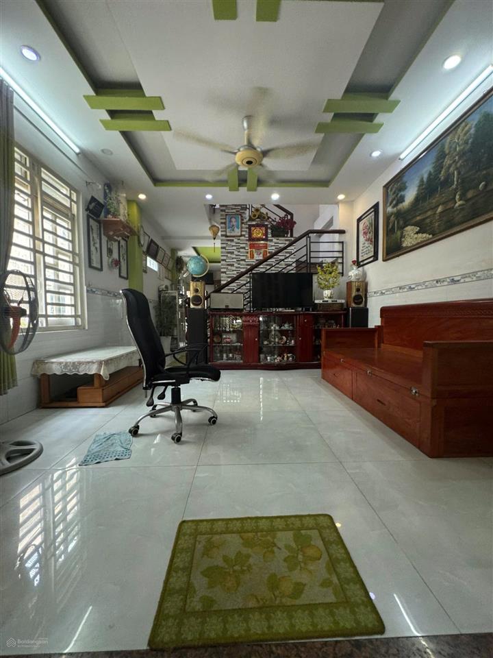 Bình tân nhà 1 tầng, 52m2, shr hoàn công đủ 2pn 2wc giá 3,8 tỷ