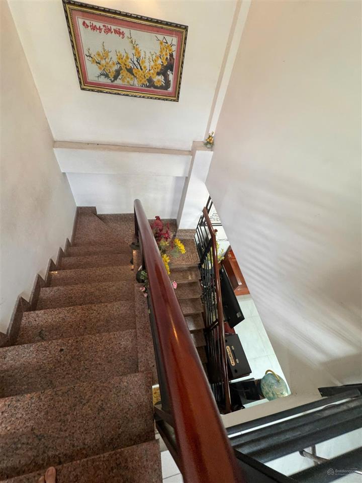 Bình tân nhà 1 tầng, 52m2, shr hoàn công đủ 2pn 2wc giá 3,8 tỷ