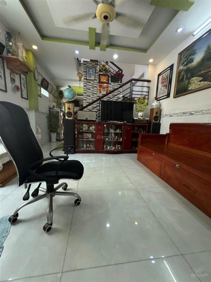 Bình tân nhà 1 tầng, 52m2, shr hoàn công đủ 2pn 2wc giá 3,8 tỷ