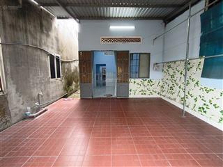 Hóc môn nhà c4 100m2 sổ hồng riêng đường 8m, giá 3.99 tỷ