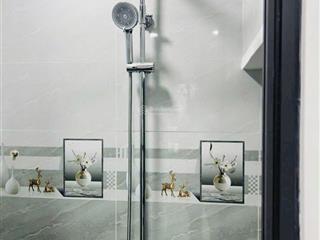 Cách mạng tháng 8  quận 3  chỉ 1.90 tỷ0935 911 ***