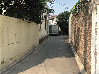 Đất mặt tiền rộng, nở hậu, ngõ 3.5m, sổ đỏ chính chủ  cơ hội sinh lời cao tại gia lâm