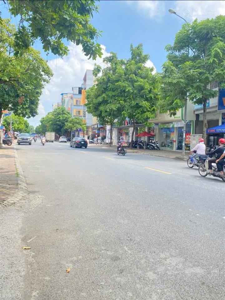 Hiếm  bán gấp duy nhất lô đất 39m2 sát phố ngô xuân quảng  trâu quỳ, gia lâm