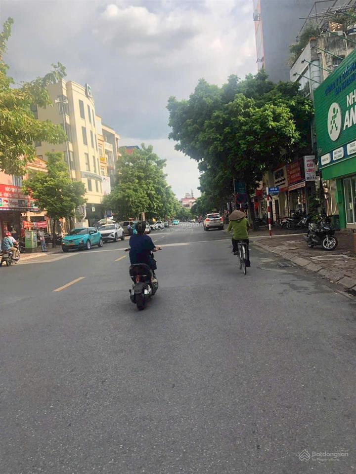 Siêu phẩm đất phố 95m2 ngô xuân quảng  trung tâm gia lâm, có nhà cho thuê, sổ đỏ chính chủ!
