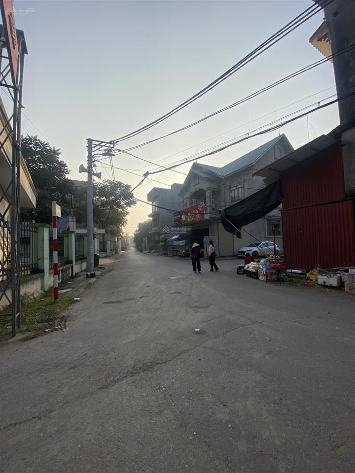 Bán đất lô góc tại hồ sen, 3,2 triệu, 46m2, mặt tiền 3.5m, ngõ 5m