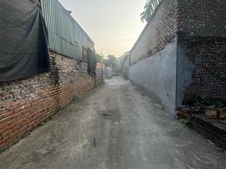 Bán đất lô góc tại hồ sen, 3,2 triệu, 46m2, mặt tiền 3.5m, ngõ 5m