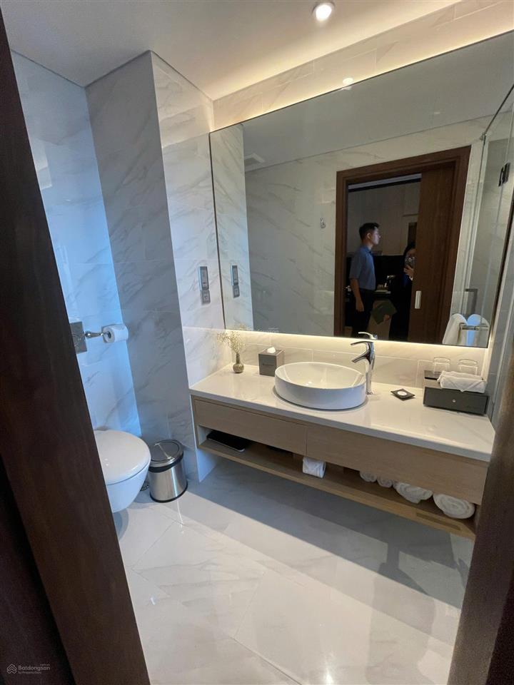 Bán nhanh căn studio soleil đn mặt tiền đường biển võ nguyên giápview biển mỹ khê ,giá chỉ 2,8tỉ