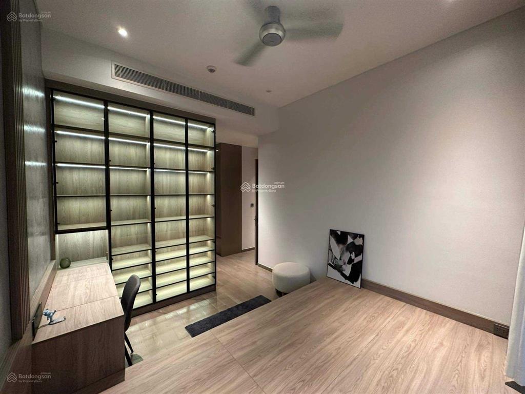 Kẹt tiền bán gấp 3pn 110 rẻ nhất thị trường chỉ 22 tỷ! tặng kèm slot xe và full nội thất trong t4