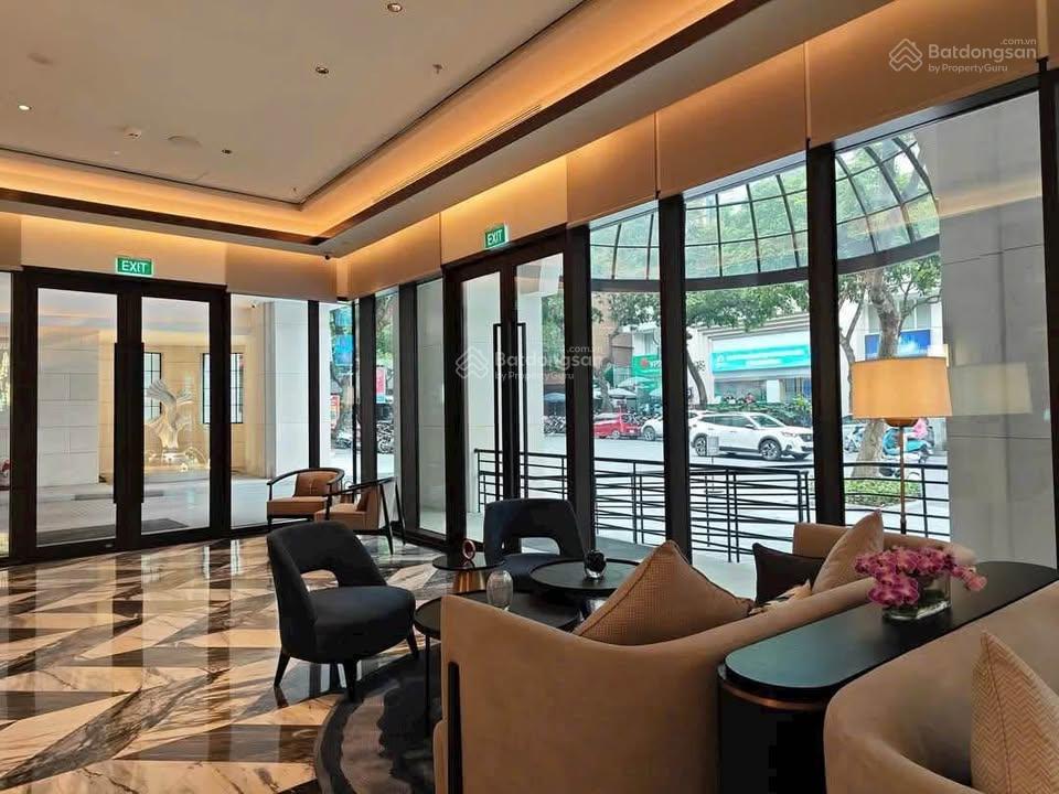 Cho thuê 2pn full nội thất 6* đến từ ý. diện tích 151m2  căn hộ thiết kế vòng cung cực kỳ đẹp