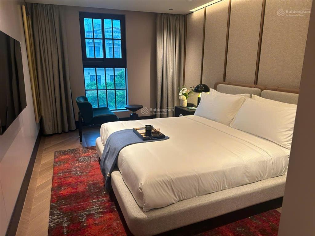 Cho thuê 2pn full nội thất 6* đến từ ý. diện tích 151m2  căn hộ thiết kế vòng cung cực kỳ đẹp