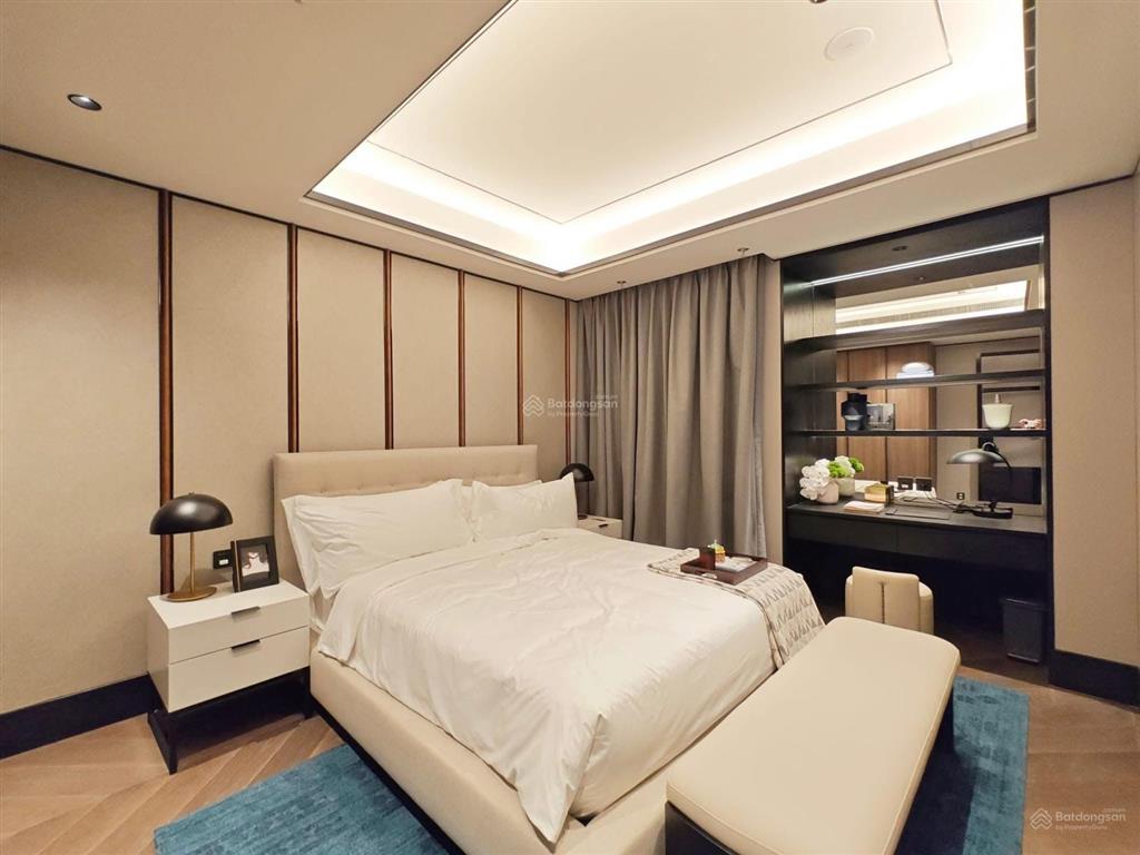 Cho thuê 2pn full nội thất 6* đến từ ý. diện tích 151m2  căn hộ thiết kế vòng cung cực kỳ đẹp