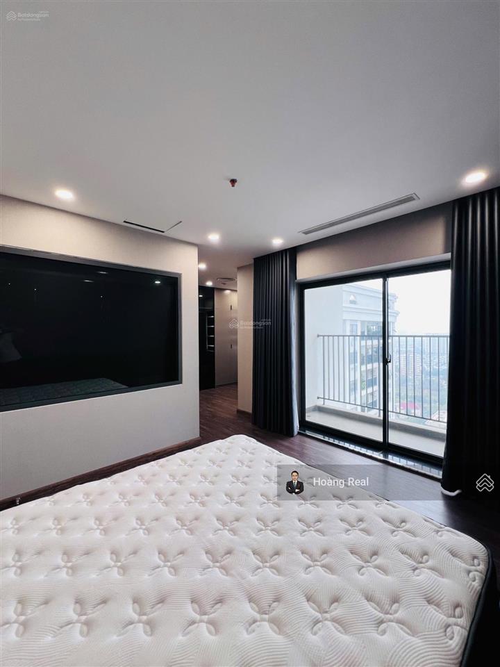 Cắt lỗ  bán penthouse duplex ( thông trần) 7m5  đã hoàn thiện  đã có sổ (dự án tsg loutus sdong)