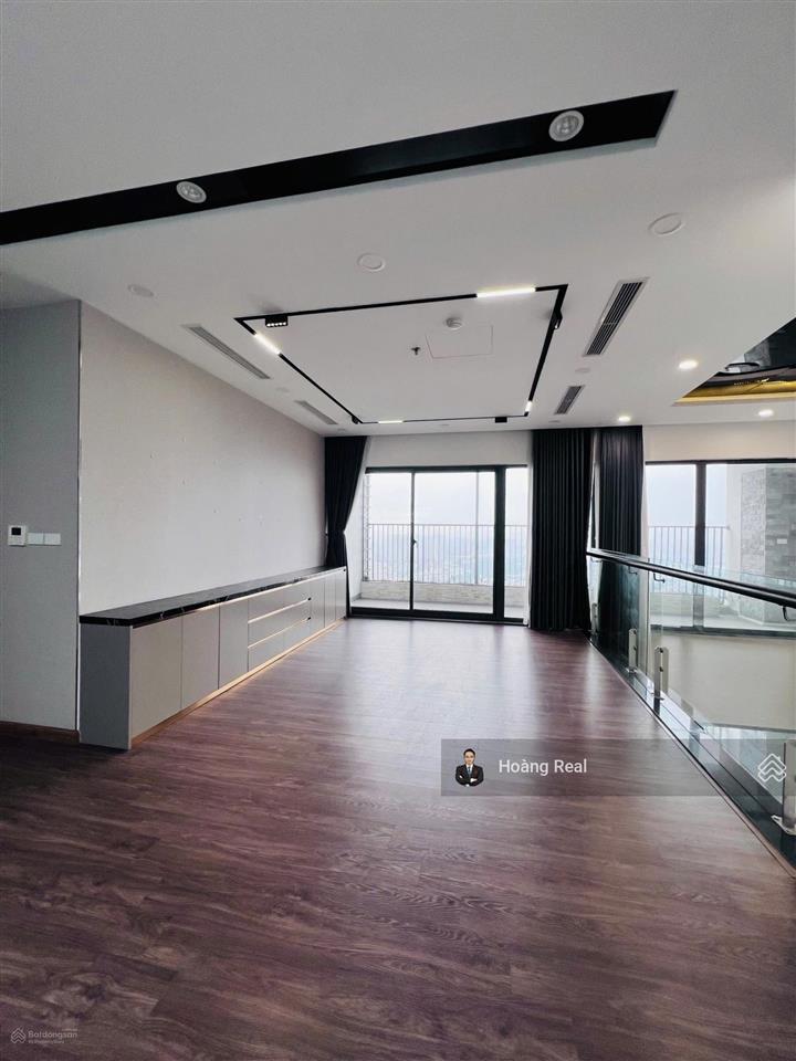 Cắt lỗ  bán penthouse duplex ( thông trần) 7m5  đã hoàn thiện  đã có sổ (dự án tsg loutus sdong)
