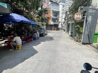 Bán nhà riêng lê quốc hưng, 14 tỷ, 68m2, hàng hiếm tại q4, hcm