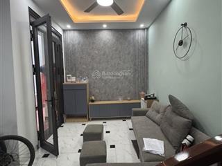 Bán nhà 5 tầng cách đường nguyễn khang 40m, p yên hoà, cầu giấy, dt 34m2, giá 7,1 tỷ