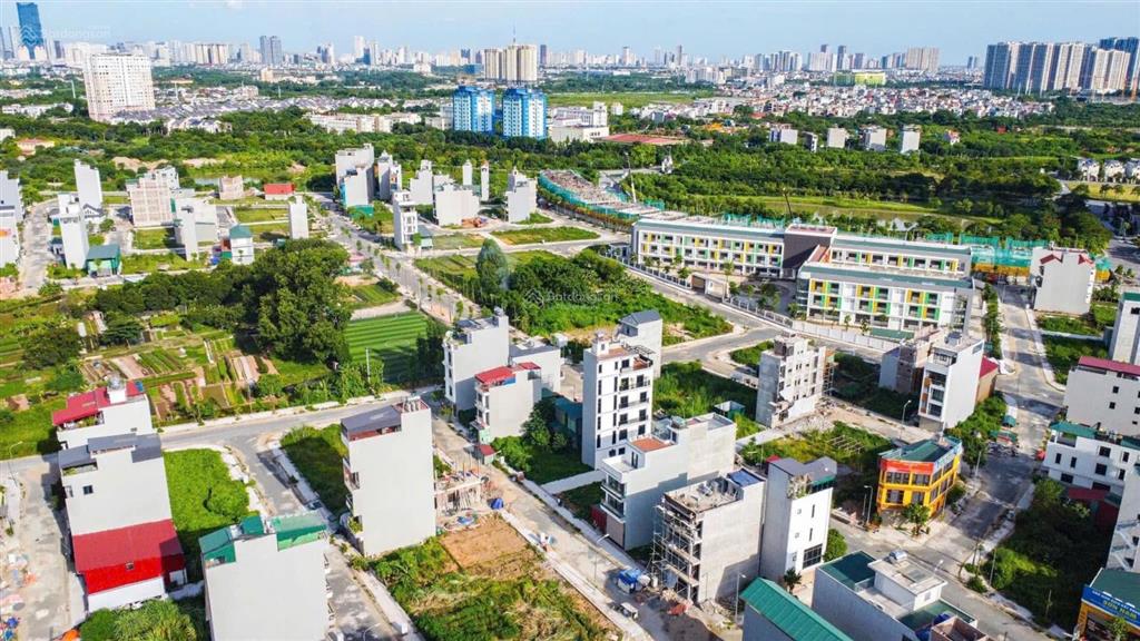 Bán đất hàng hiếm mặt đường 24m khu đất dịch vụ 25ha vân canh, hoài đức