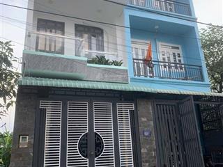 Nhà 3 tầng, đường 8m, sát chợ long trường, giá 5,2 tỷ/56m2