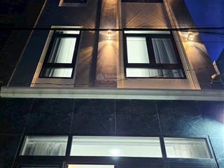 Bán nhà lã xuân oai, gần chợ lò lu, 4 tầng, hẻm xe hơi, giá 6,1 tỷ