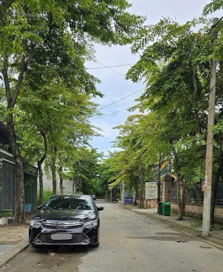 Bán nhà 1 sẹc đường lò lu quận 9, 4 tầng đường 10m thông, giá nhỉnh 6 tỷ