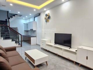5 tầng, 33m2, 6,8 tỷ. nhà mới, ngõ nông, rộng. gần phố. ở sướng hồ tùng mậu. chính chủ bán gấp hiếm