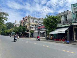 Bán đất tặng dãy trọ cũ giáp trung tâm hành chính dĩ an  tphcm  giá 6.7 tỷ  0975 339 ***