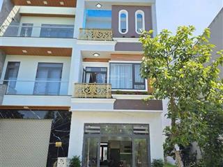 Bán nhà 3 lầu kdc vip giáp ql1k, p đông hoà, tp hồ chí minh, giá 6.2 tỷ,  0975 339 ***