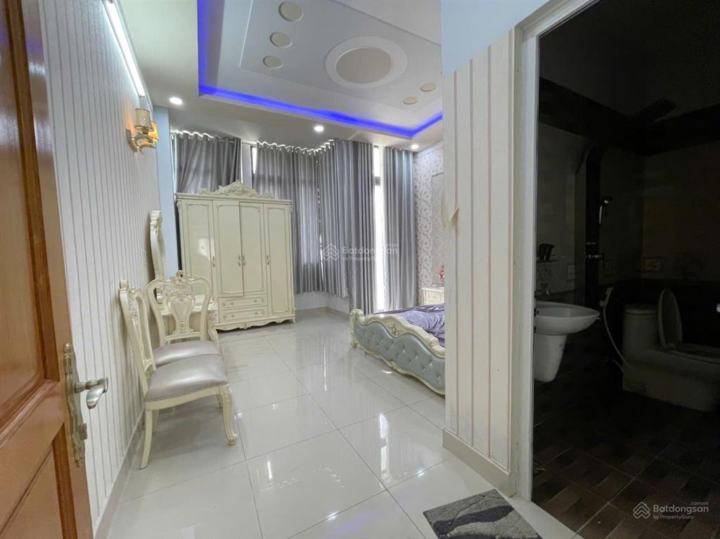 Nhà trục chính khu dân cư phú hồng thịnh 6, phường đông hoà, tphcm, diện tích 60m2 giá 5.8 tỷ