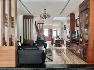 Ngộp, chính chủ bán nhà 2 mặt tiền phan văn trị, ngay emart phan văn trị 5x20, 3 tầng chỉ hơn 8 tỷ